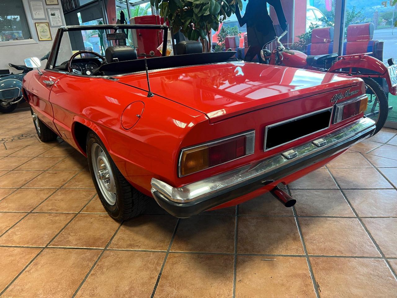 Alfa Romeo Spider DUETTO CODA TRONCA 1.3