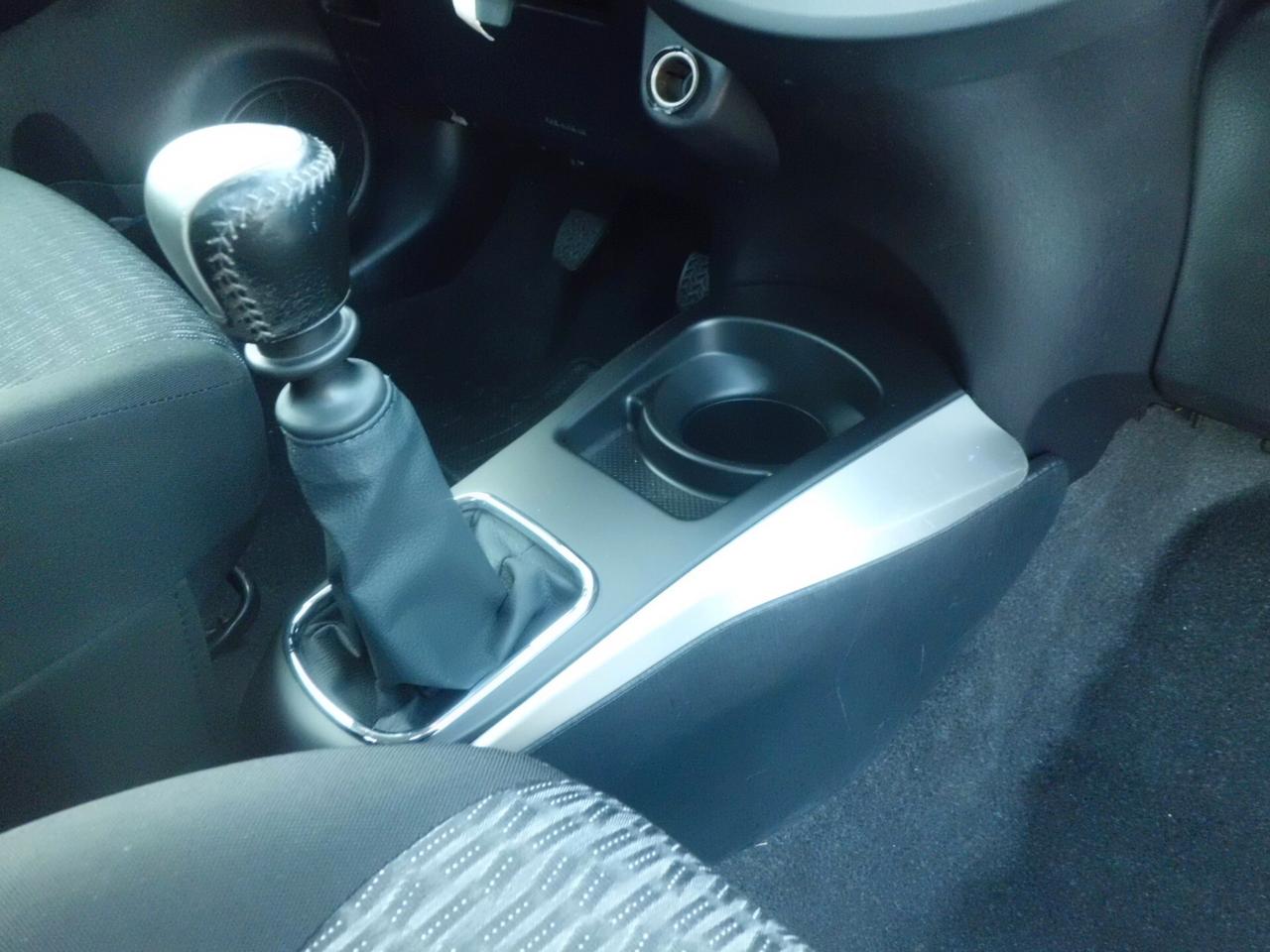 Toyota Yaris 1.4 D-4D 5 porte Lounge DISPONIBILITA' DI 1 PEZZO IBRIDO BENZINA AUTOMATICO FULL OPTIONAL