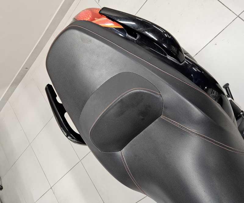 Yamaha X-Max 250 - 2012