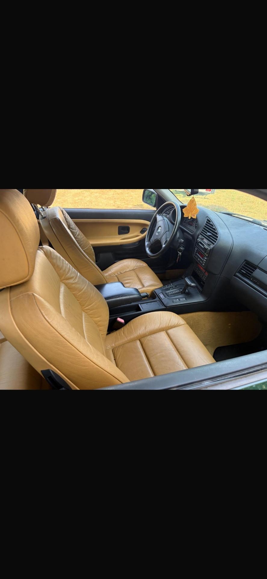 Bmw 328 is