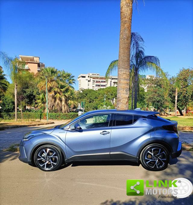 TOYOTA C-HR 2.0 Hybrid E-CVT Trend