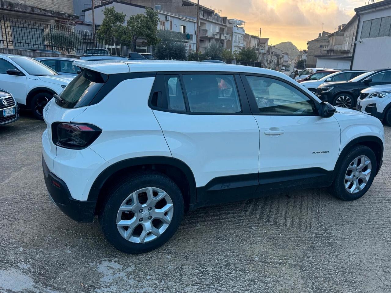 Jeep Avenger 1.2 Turbo 100 CV Altitude