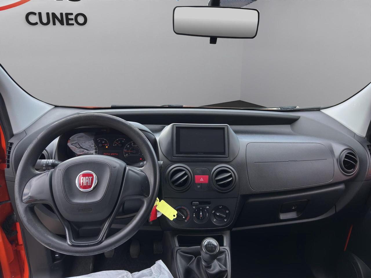 Fiat Qubo 1.4 8v Easy 77cv