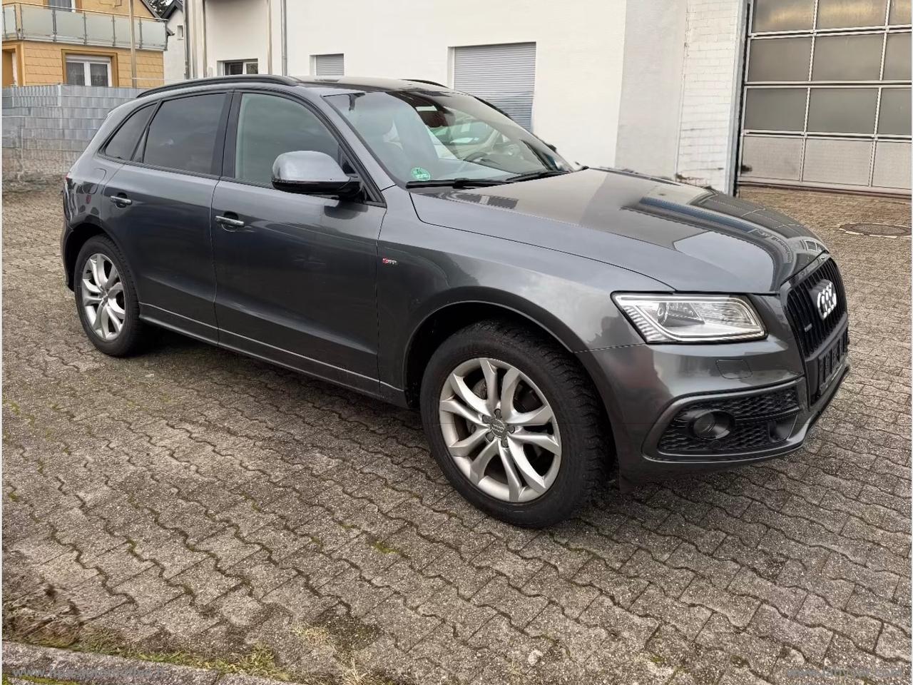 AUDI Q5 2.0TDI 190CV S-LINE Quattro S-tronic NAVI LED PELLE