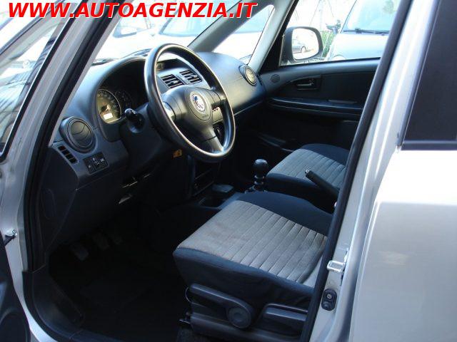 FIAT Sedici 1.9 MJT 4x4 Dynamic.