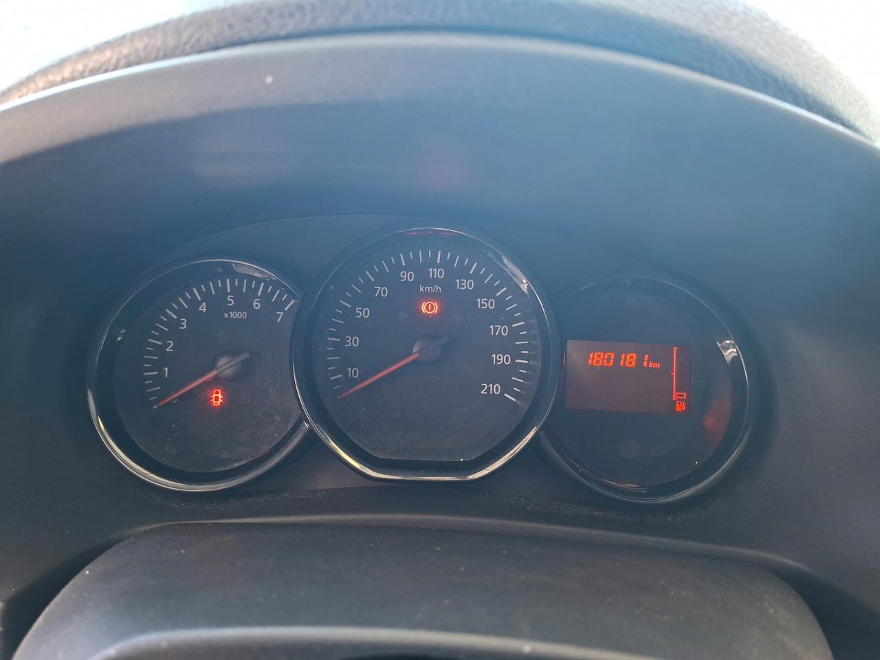 Dacia Sandero 2017 / 75CV / 5PORTE / DA NEOPATENTATI