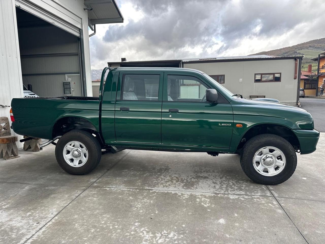 Mitsubishi L200 2.5 TDI 4WD Club Cab Pup. GLS Air