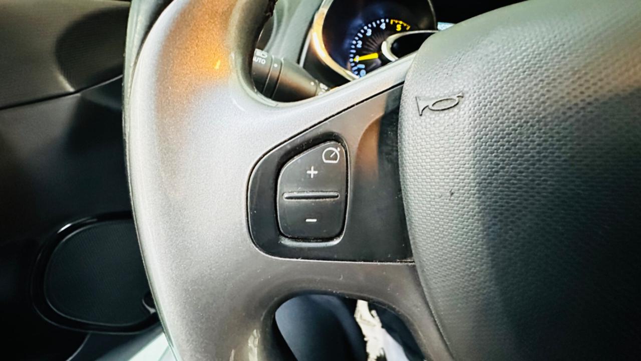 Renault Clio dCi 8V 90CV Start&Stop 5 porte Energy Zen