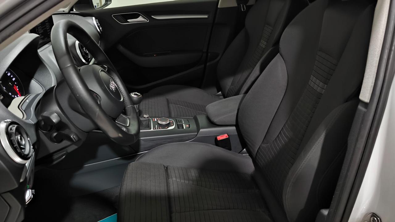 Audi A3 SPB 1.6 TDI clean diesel Business 5P