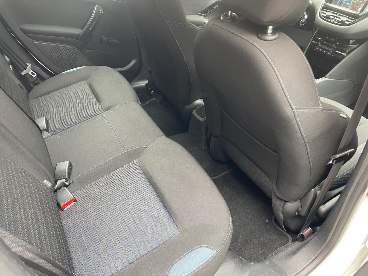 Peugeot 208 UNICO PROPRIETARIO - DISTRIBUZIONE ESEGUITA
