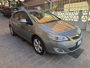 OPEL Astra 1.4 100CV 5 porte Cosmo