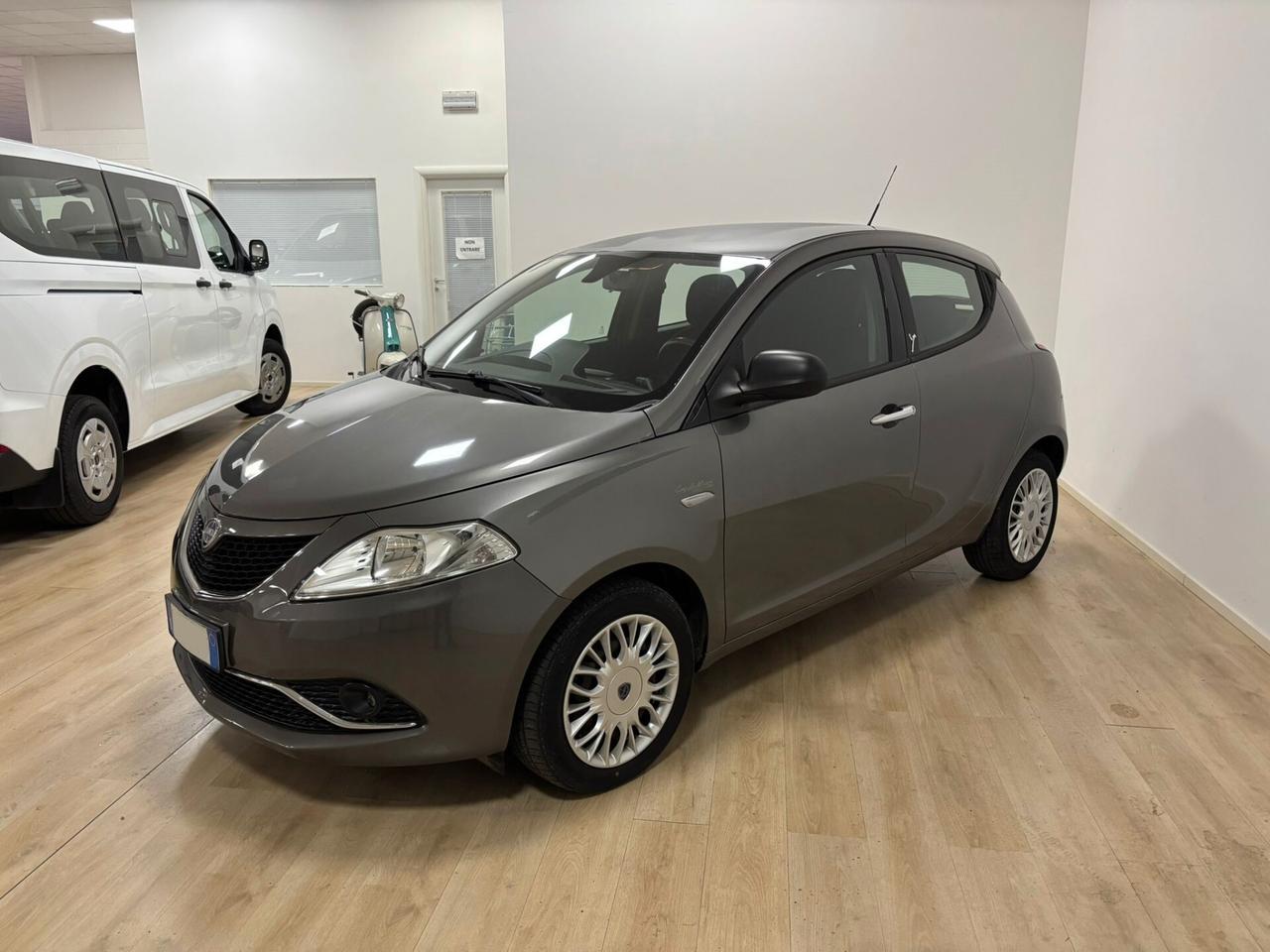 Lancia Ypsilon 1.3 MJT 16V 95 CV 5 porte S&S