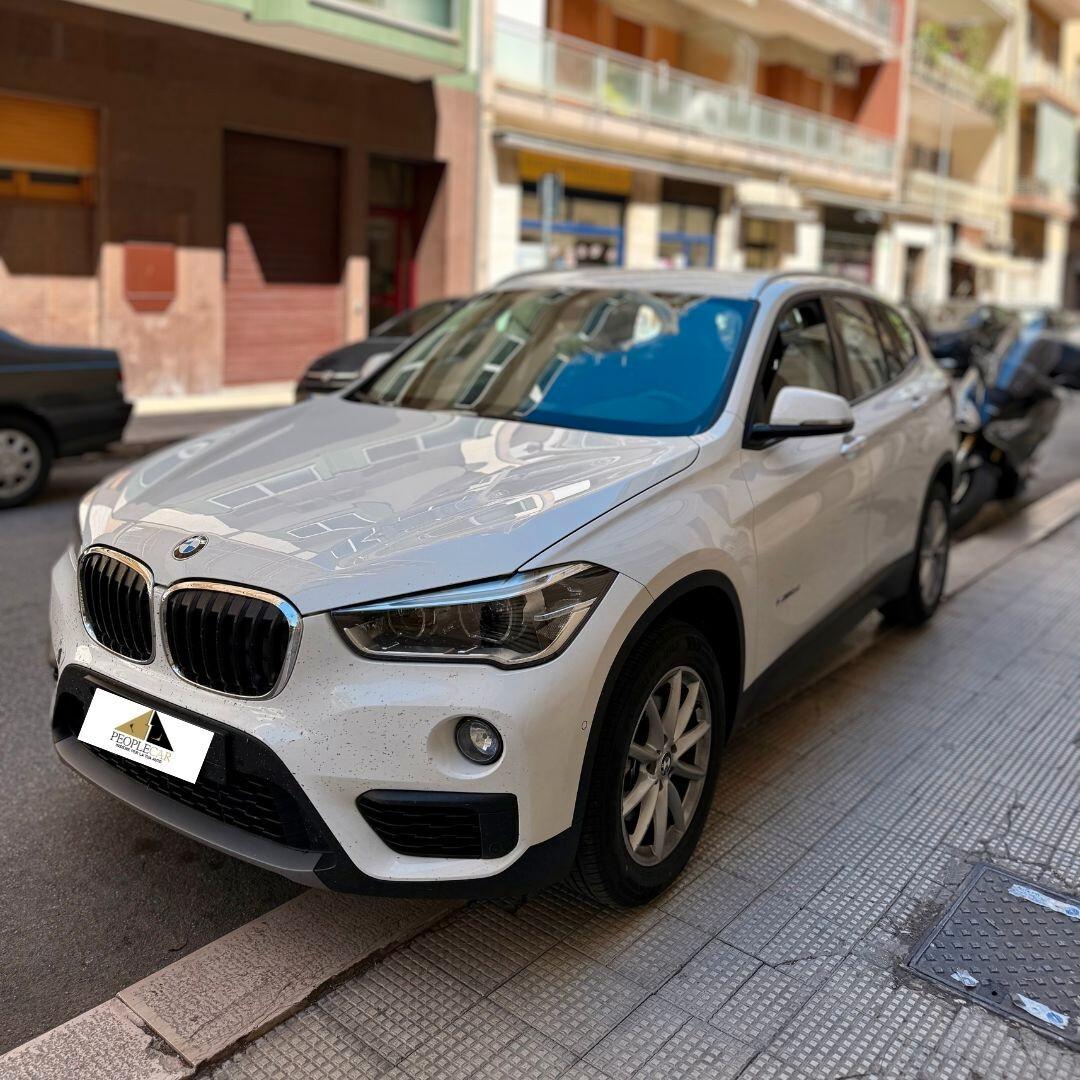 BMW X1 sDrive18d Sport 2016