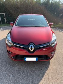 Renault Clio 1.2 - NAV. - NEOPATENTATI - 12 MESI DI GARANZIA -