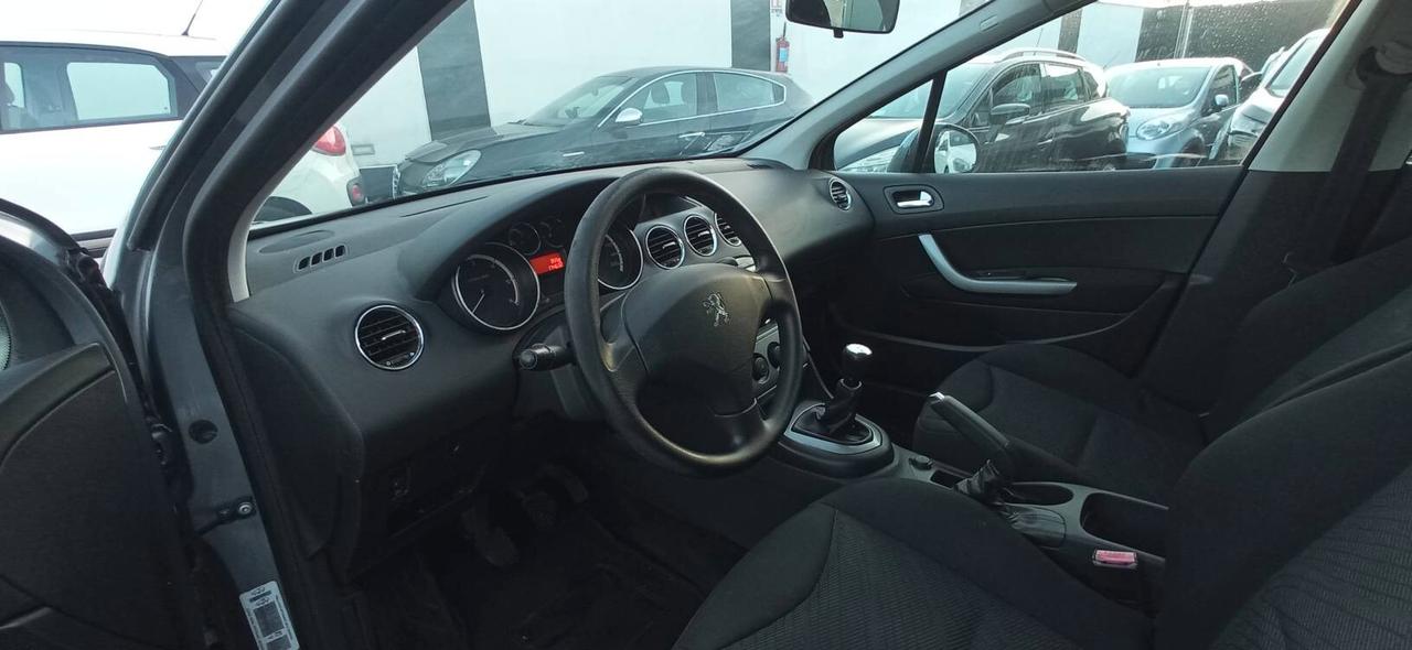 Peugeot 308 1.6 HDi 93CV