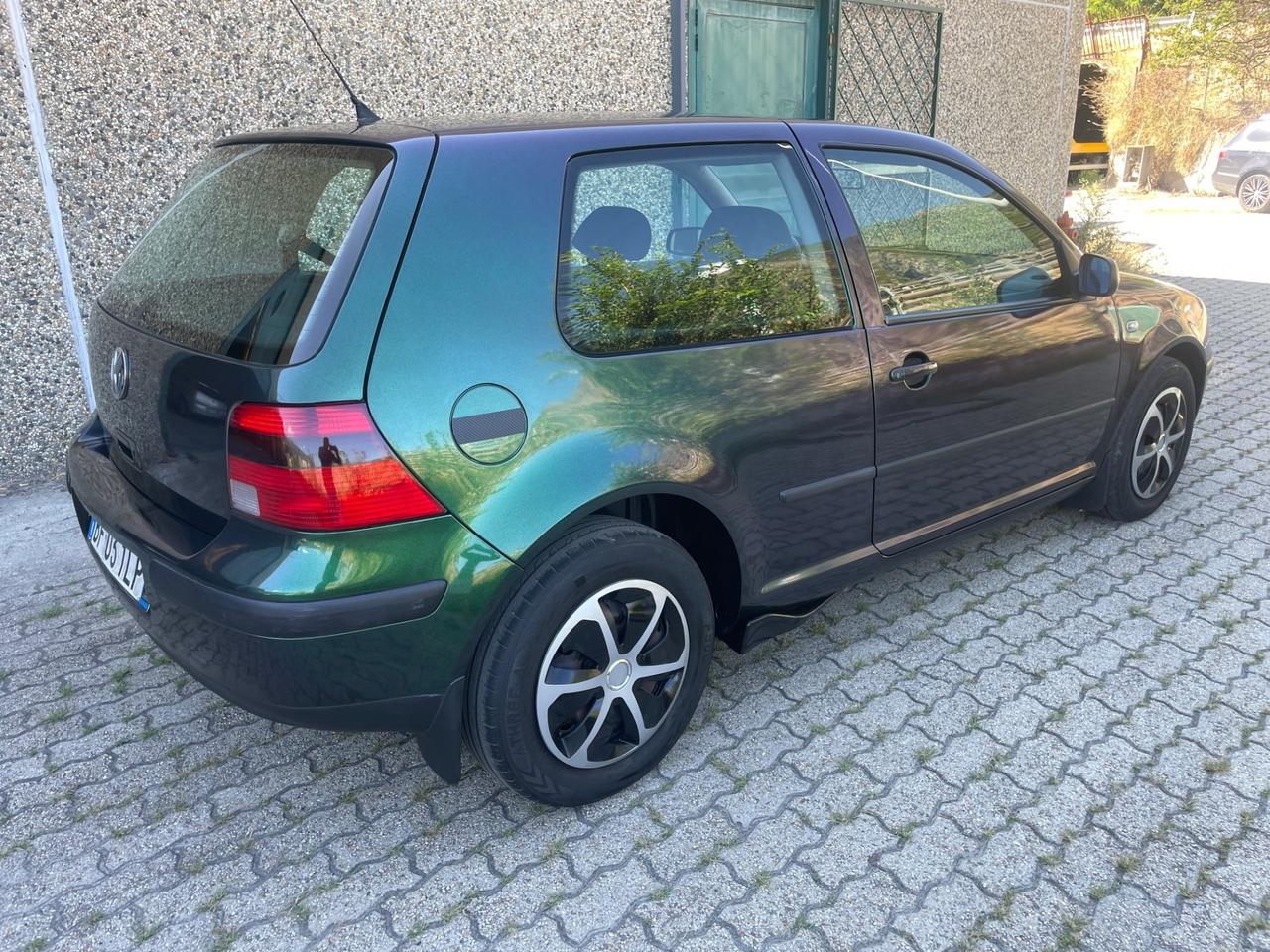 Volkswagen Golf 1.9 TDI/90 CV cat 3 porte