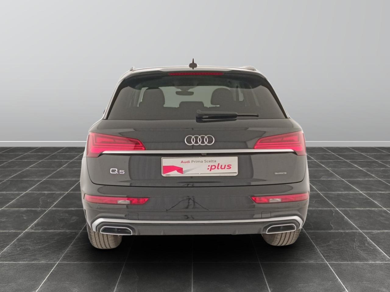 Audi Q5 40 2.0 tdi mhev 12v s line quattro s tronic