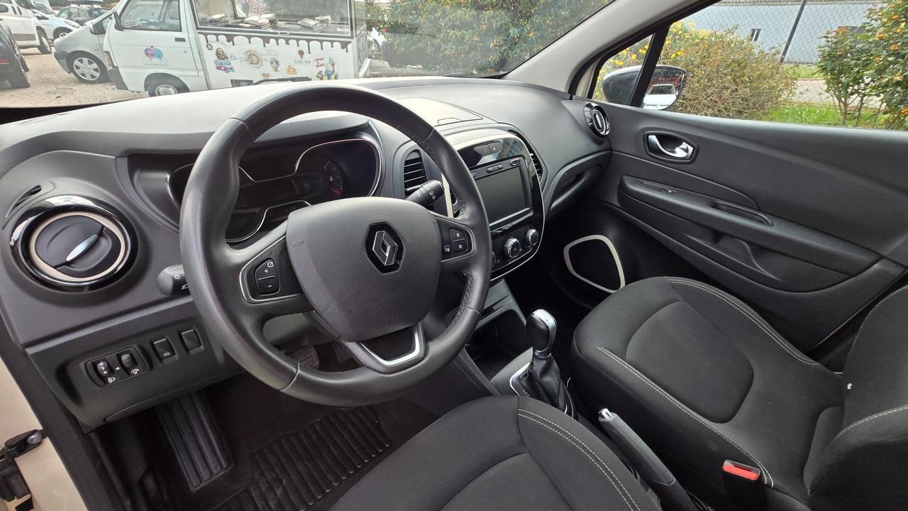 Renault Captur dCi 8V 90 CV EDC Business