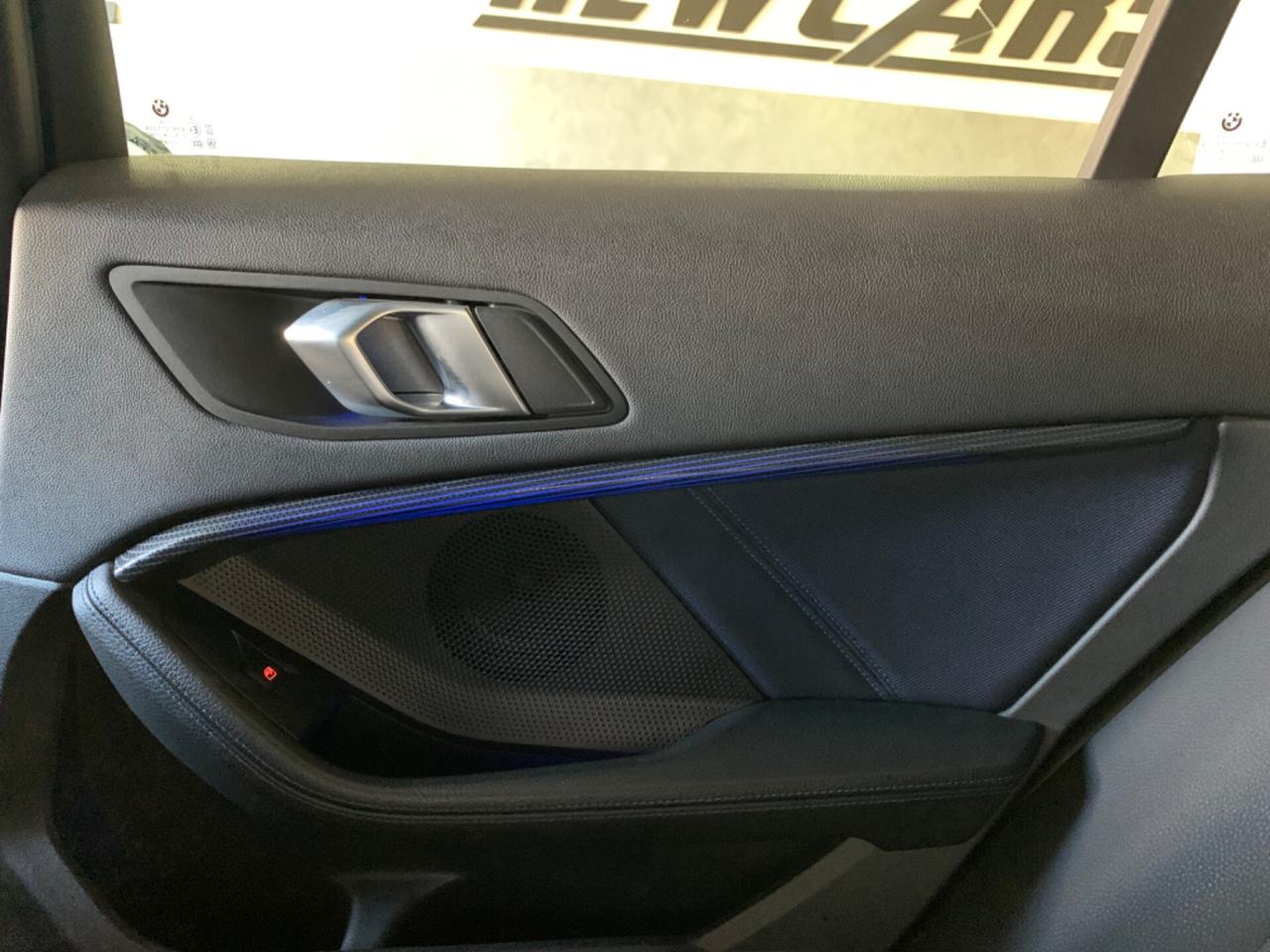 Bmw 118 118d 5p. Msport