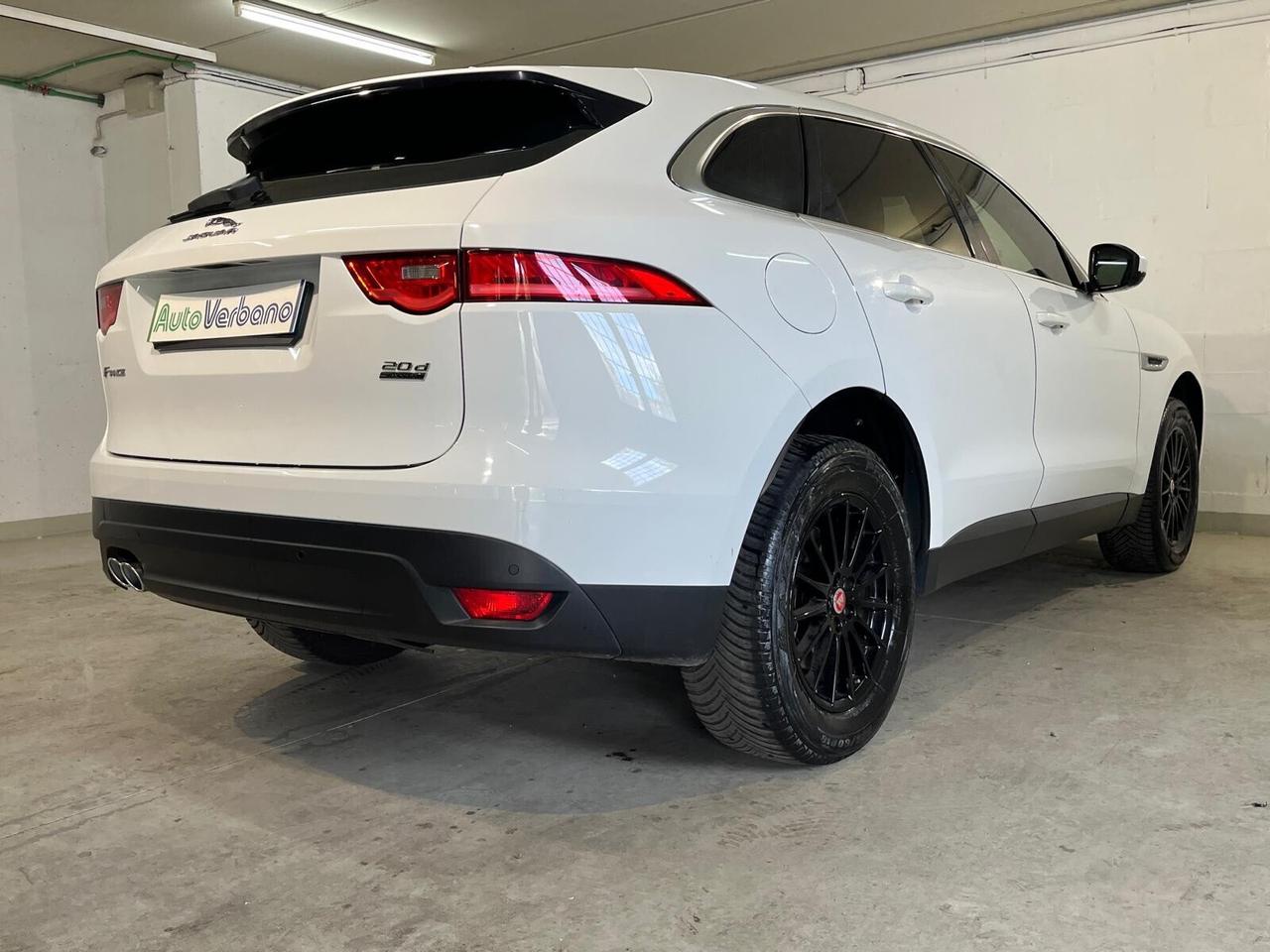 Jaguar F-Pace 2.0 D 180 CV Prestige