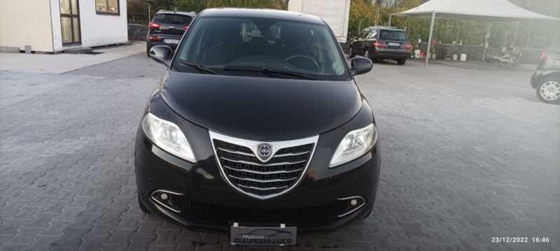 Lancia YPSILON 1.2 MT (69 cv) PLATINO