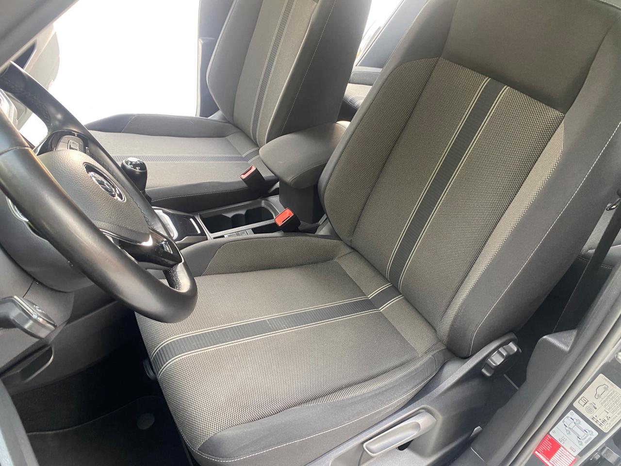 Volkswagen T-Roc 1.0 TSI 115 CV Style BlueMotion Advanced NEOPATENENTATI!!!