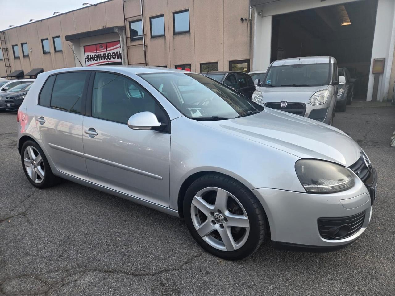 Volkswagen Golf 2.0 TDI DPF 5p. DSG GT Sport