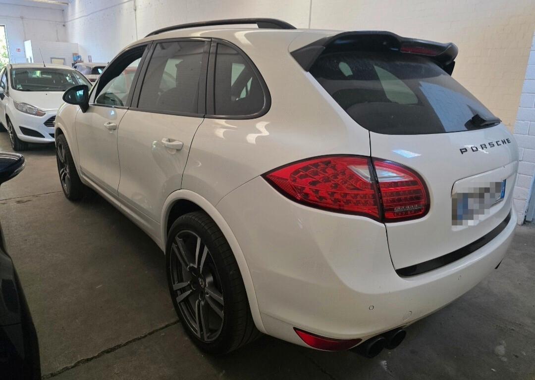 Porsche Cayenne 3.0 Diesel. SOLO EXPORT