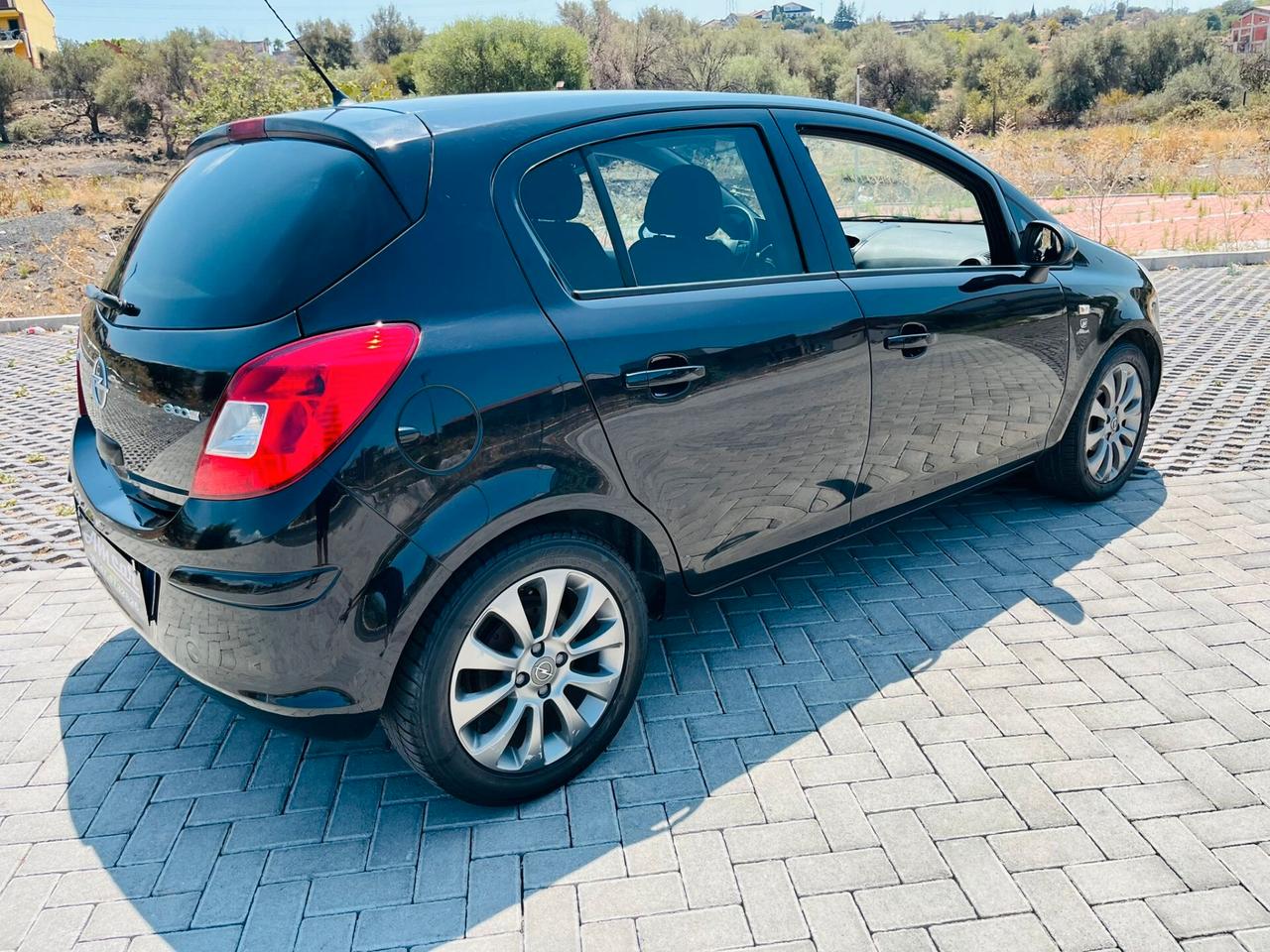 Opel Corsa 1.3CDTI NEOPATENTATI NUOVA 2011