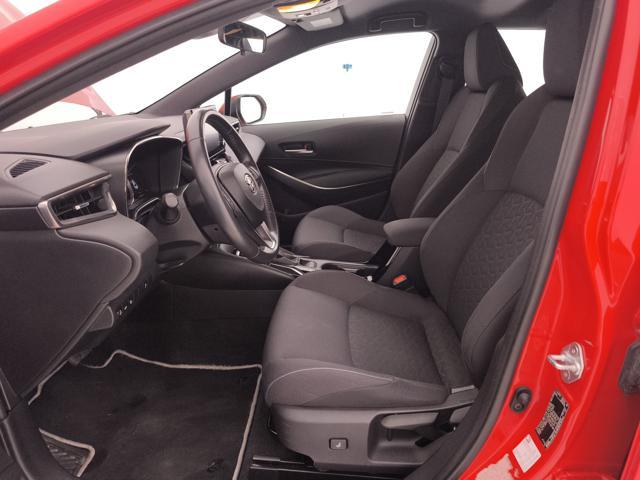 TOYOTA Corolla 1.8h Business Tech cvt