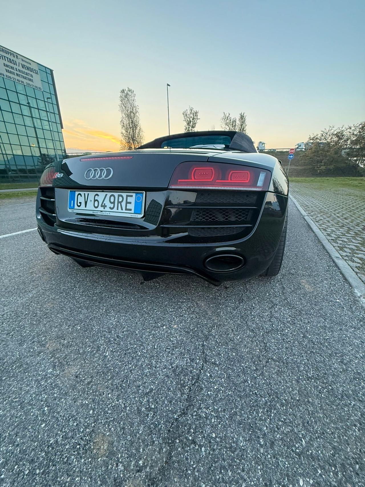 Audi R8 Spyder 5.2 V10 FSI quattro
