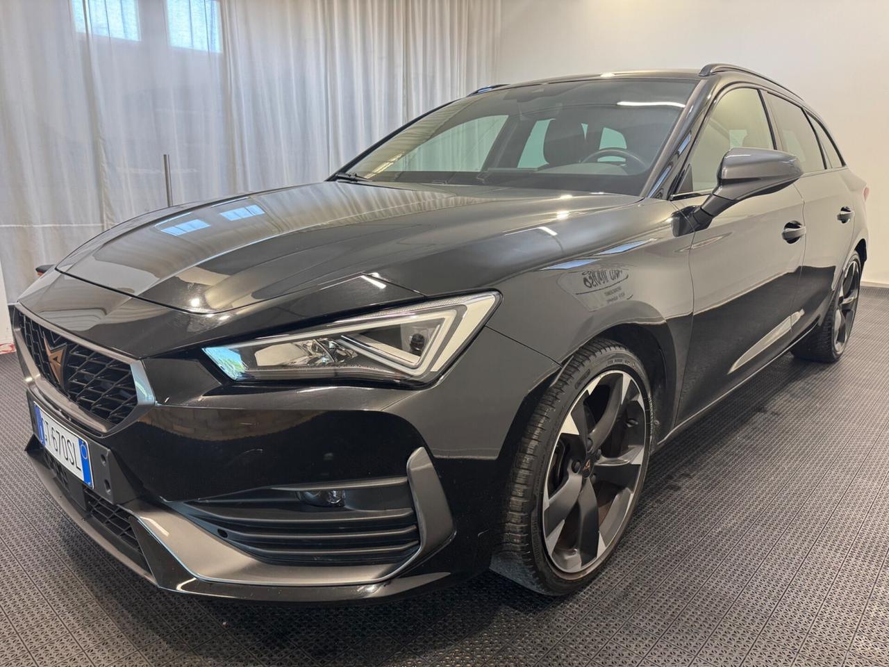 Cupra Leon Sportstourer 1.5 Hybrid 150CV DSG
