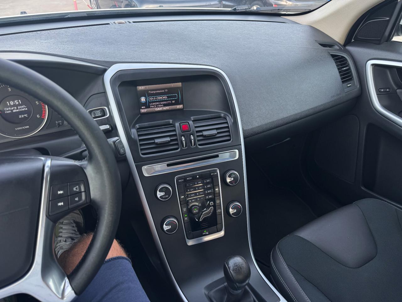Volvo XC 60 XC60 DRIVe / AUTOCARRO N1