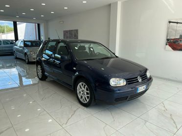 Volkswagen Golf 1.6 16V cat 5 porte Highline