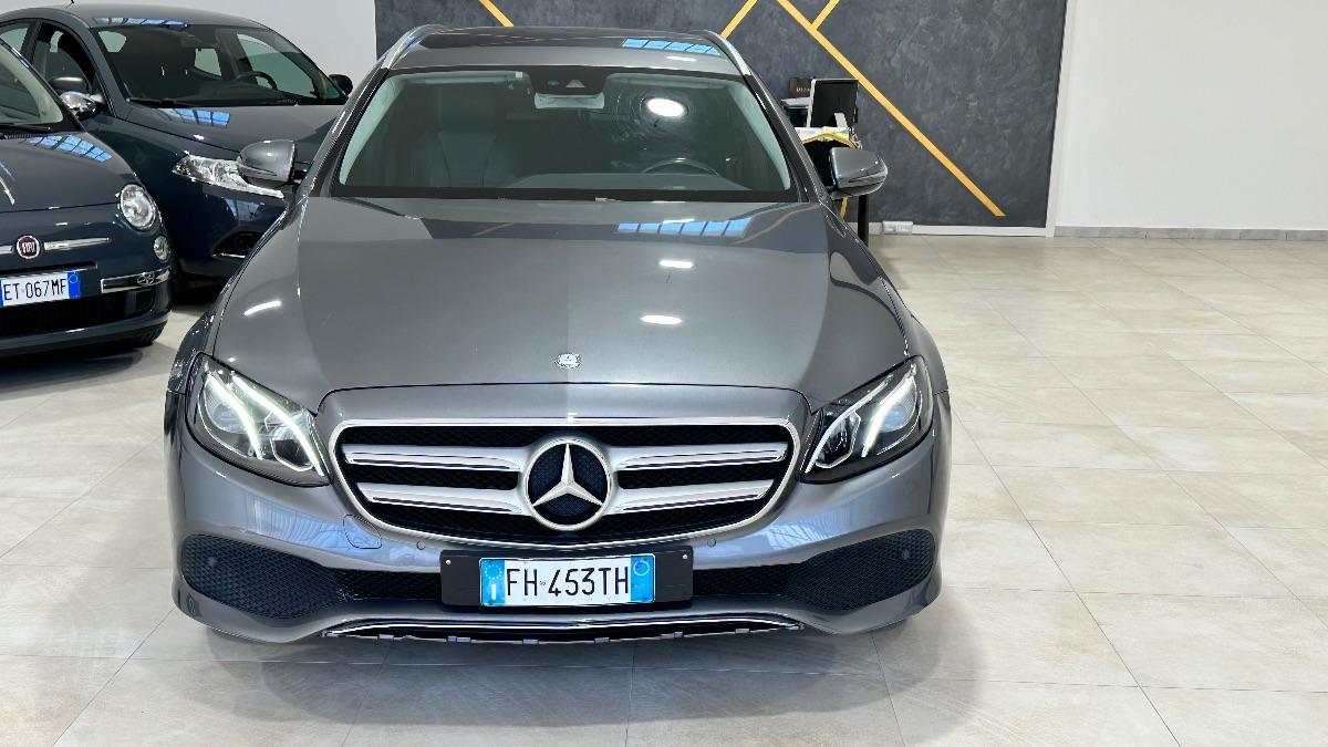 MERCEDES - Classe E Station Wagon - E 220d S.W. Auto Premium