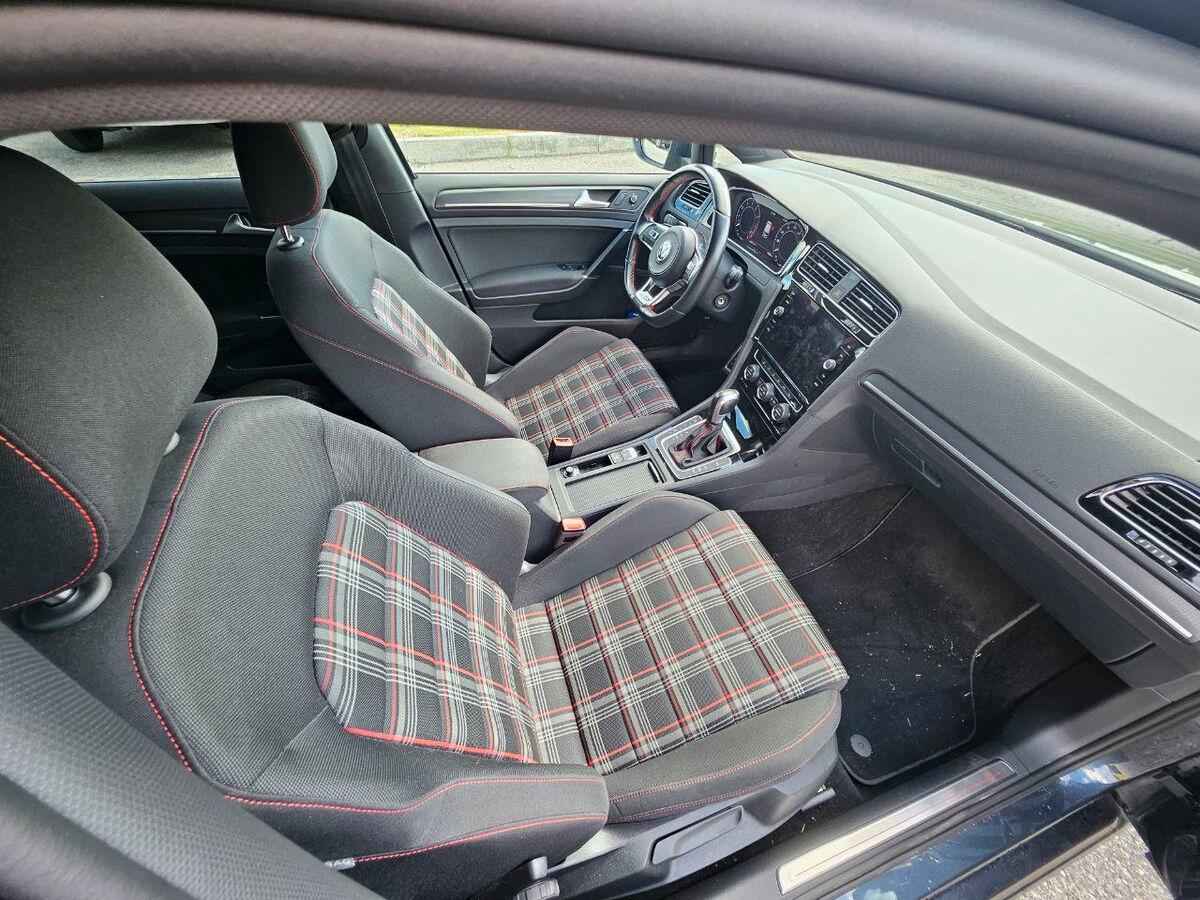 Volkswagen Golf 2.0 tsi Gti Performance 245cv dsg