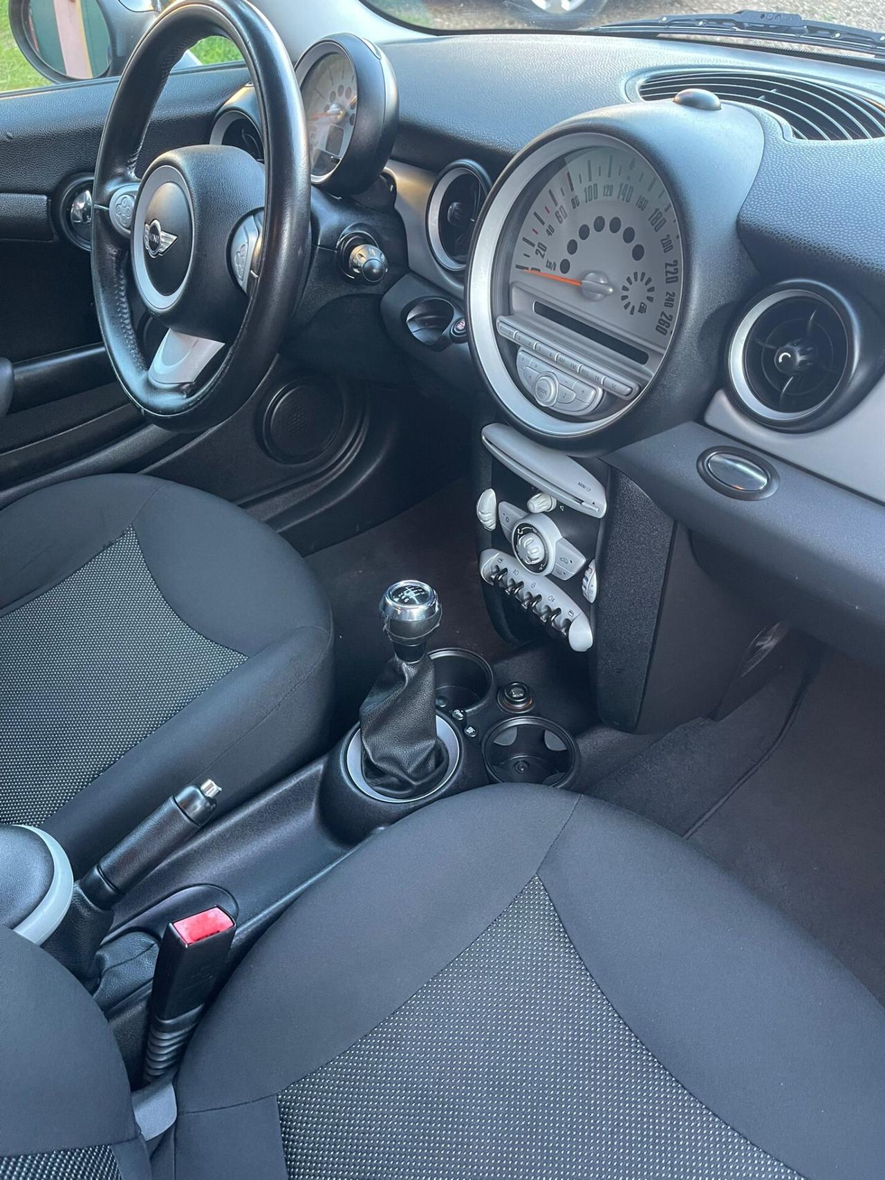 Mini 1.6 16V Cooper D