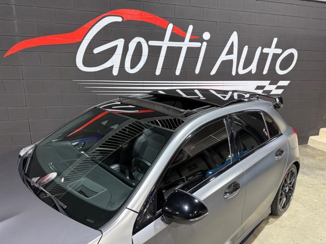 MERCEDES-BENZ A 45 S AMG GRIGIO MAGNO 45 AMG S PERFORMANCE SEDILI GUSCIO