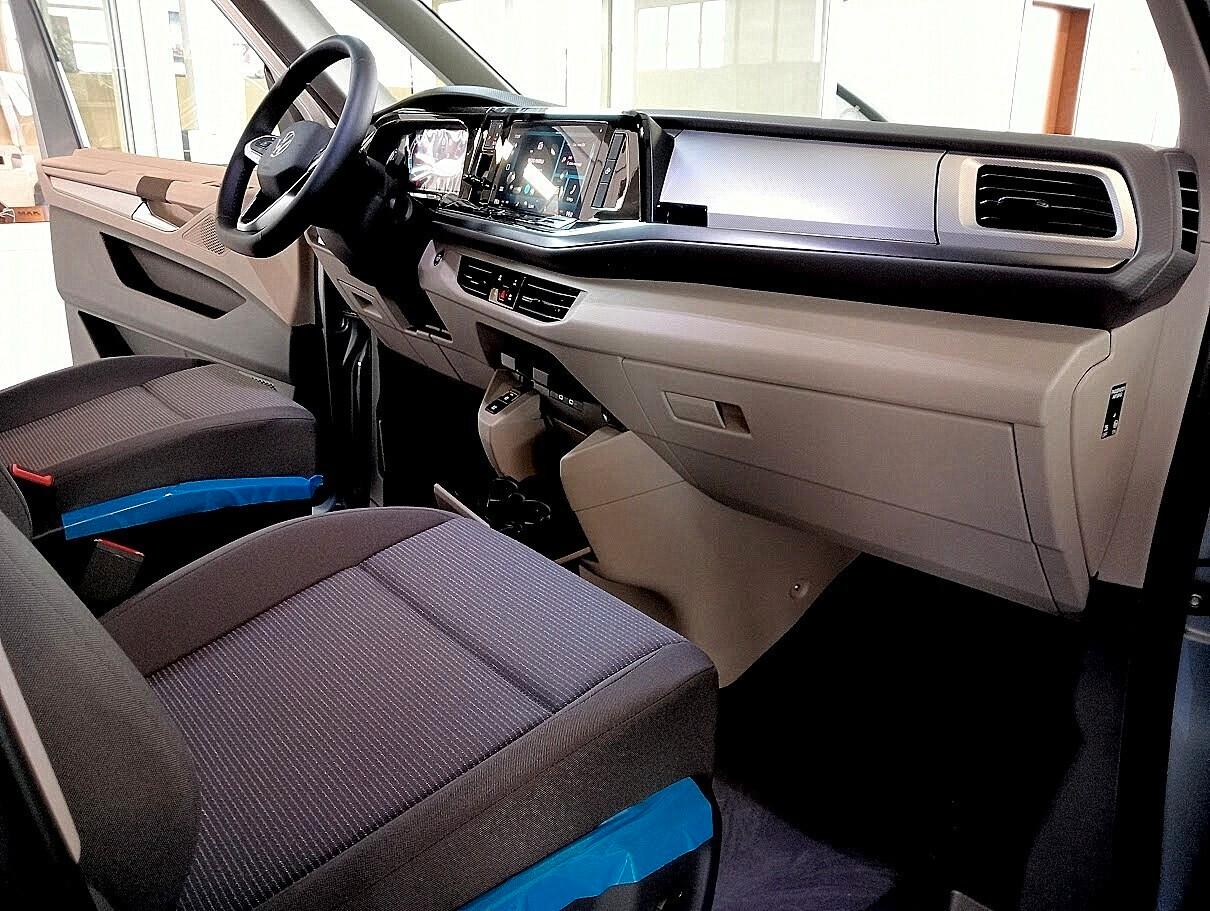 Volkswagen T7 California TOUR TDI DSG LED 360 *OK 104 E AUTOCARRO*