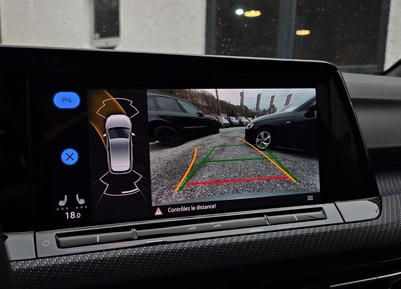 Volkswagen Golf 1.0 eTSI R-line DSG