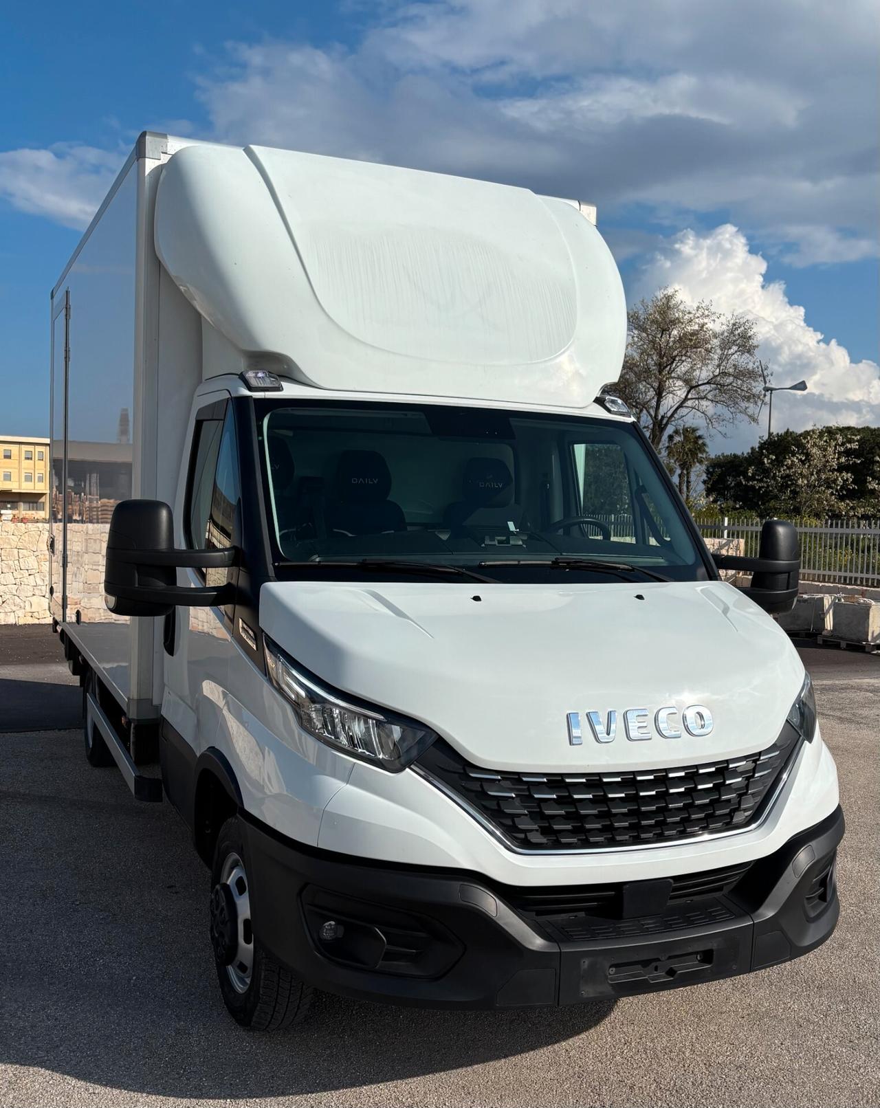 IVECO 35 - 180