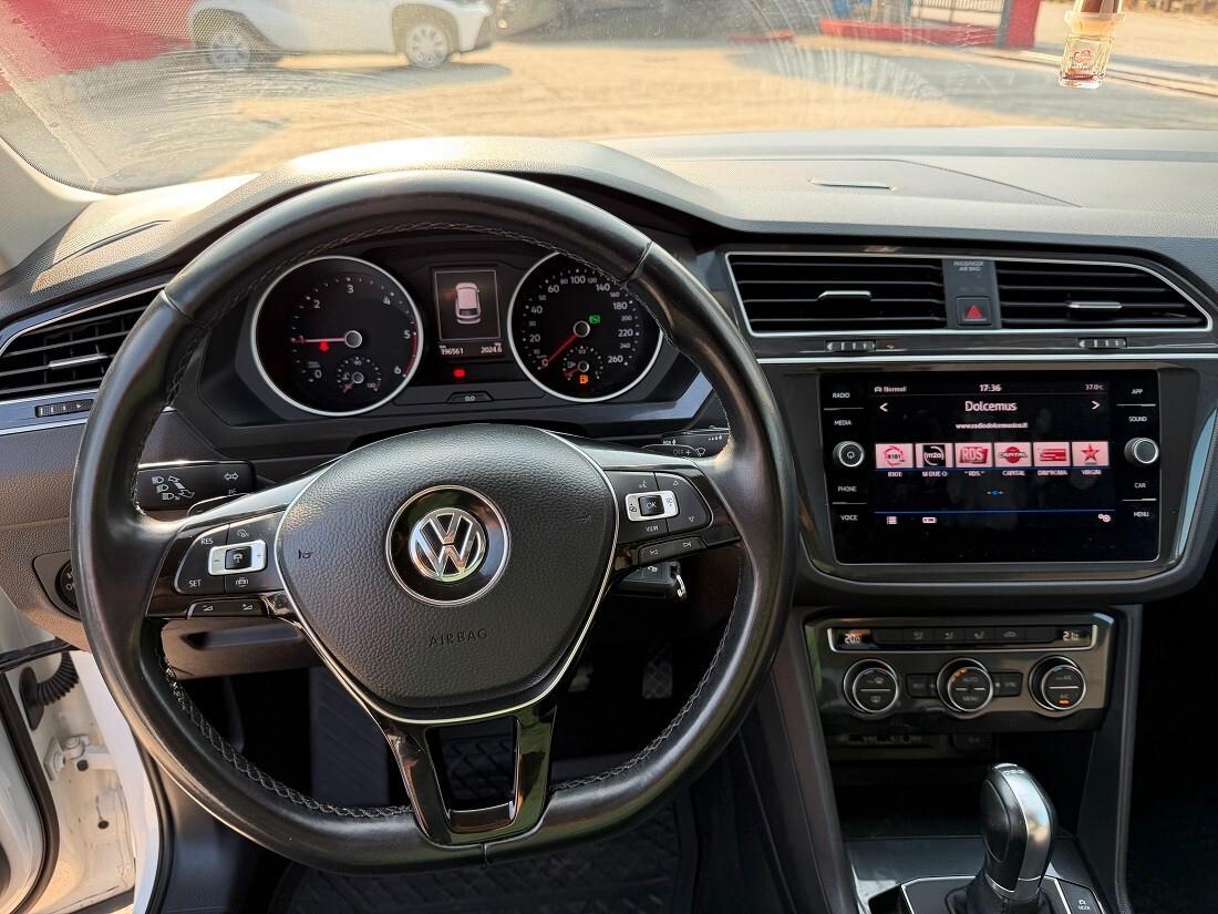 Volkswagen Tiguan 2.0 TDI SCR DSG R-LINE