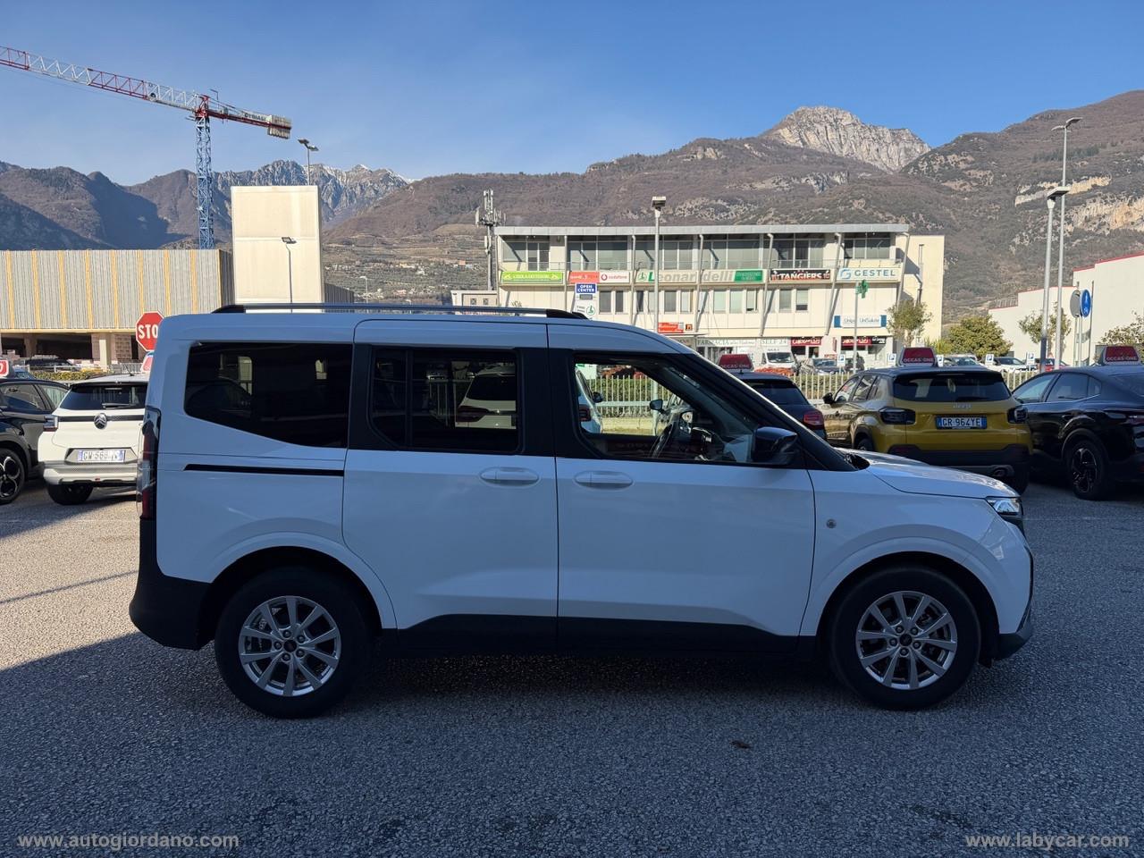 FORD Tourneo Courier 1.0 EcoBoost Pow. Tit. WINTER PACK