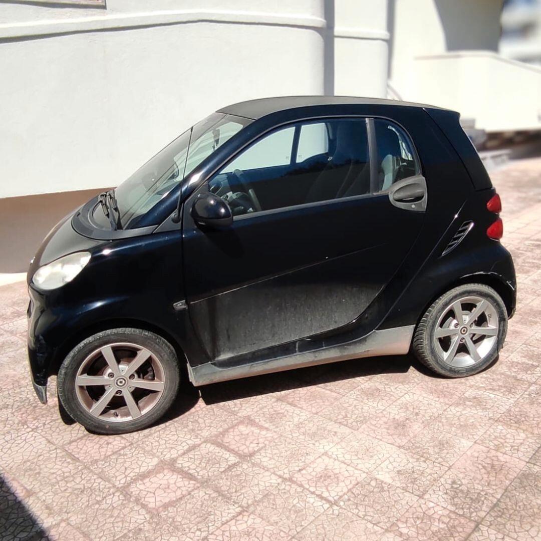 Smart ForTwo 1000 52 kW MHD coupé pure
