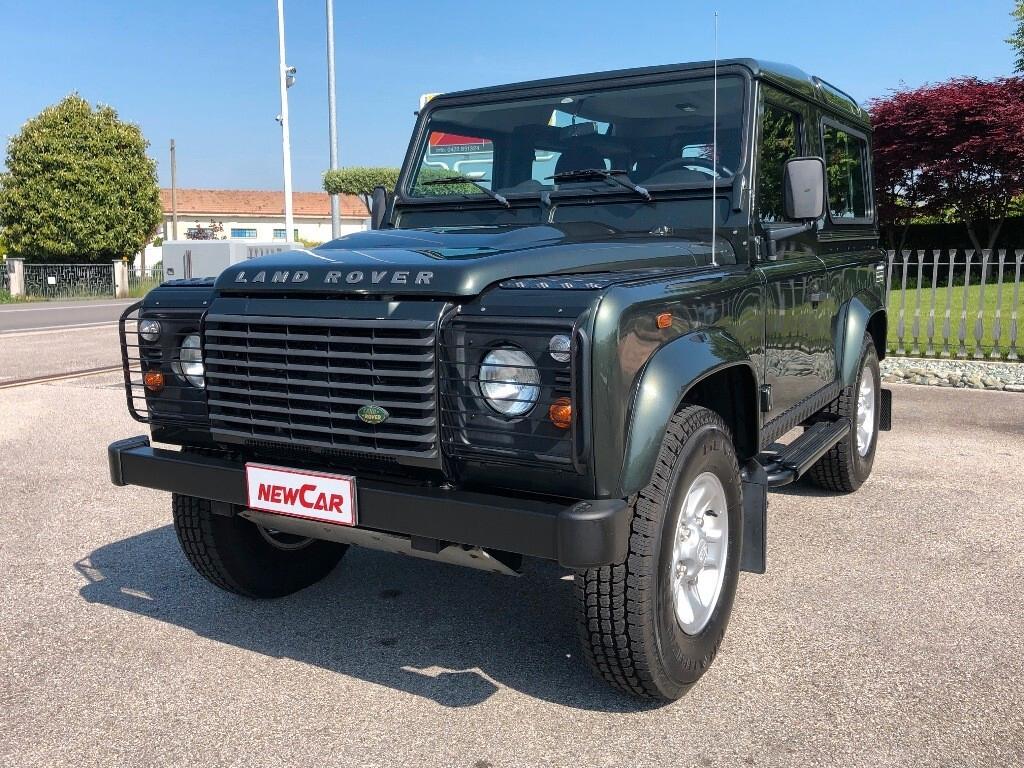 Land Rover Defender 90 2.4 TD4 S