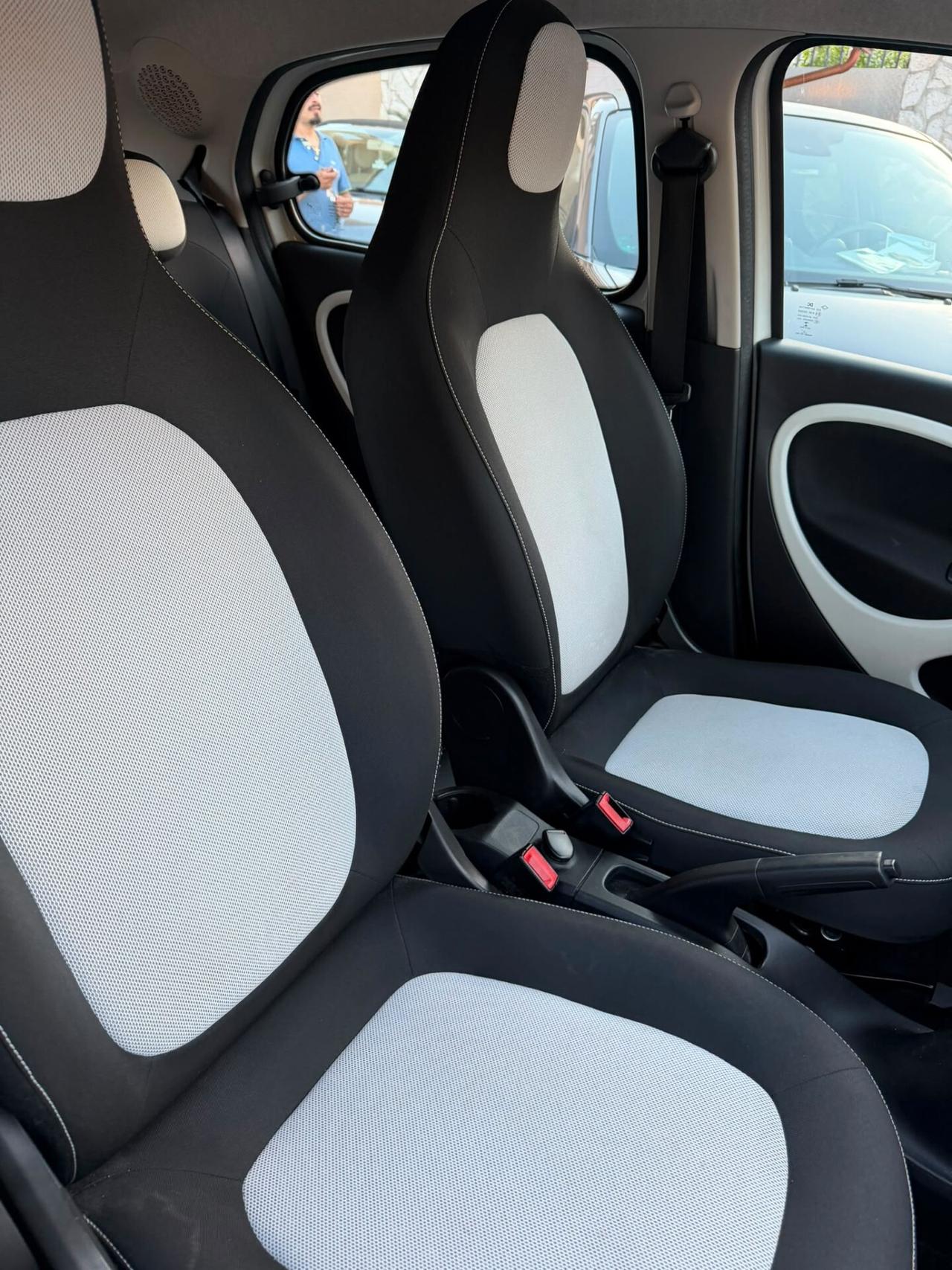 Smart ForFour 70 1.0 Passion