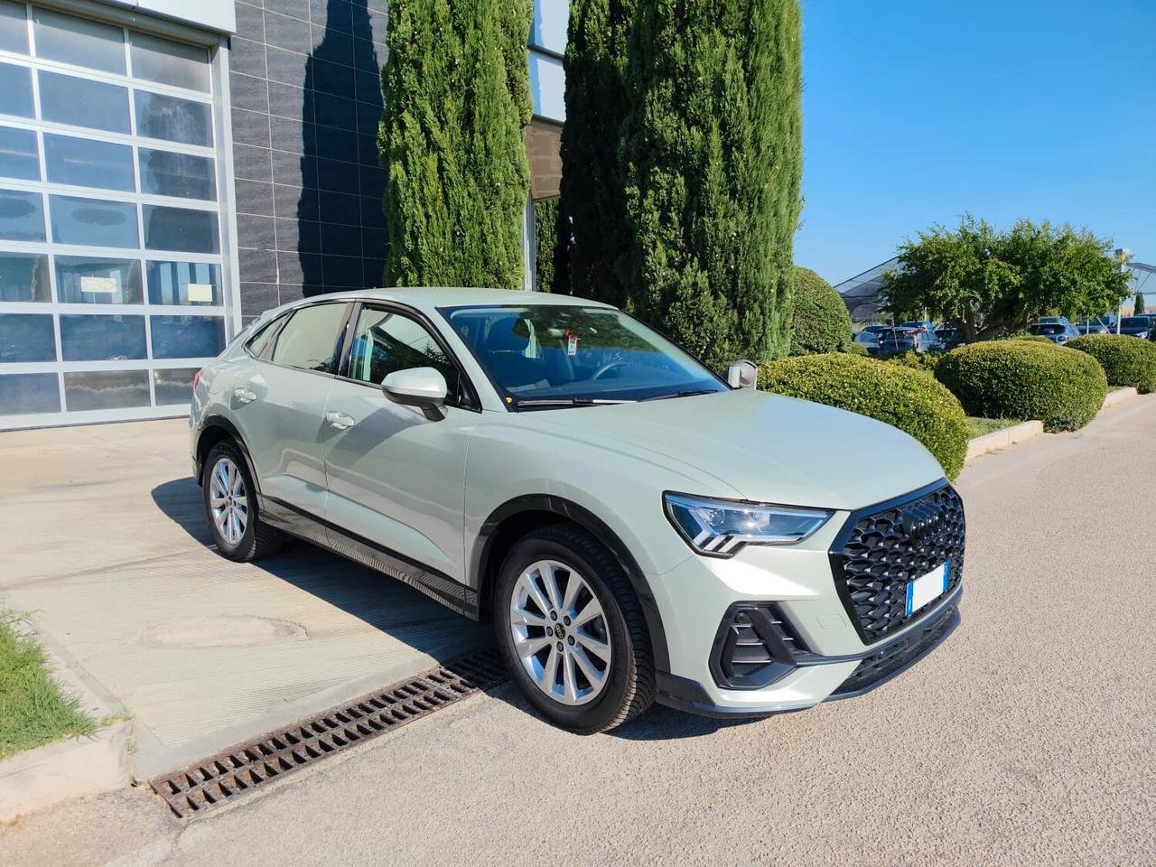 Audi Q3 SPB 35 TDI S tronic Business Plus