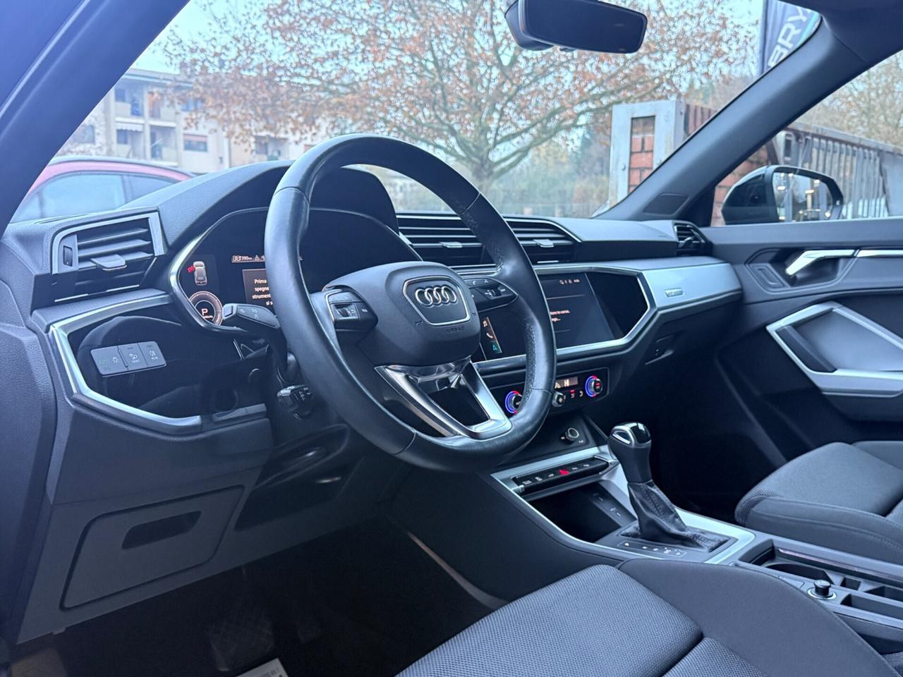 Audi Q3 SPB 45 TFSI e S tronic line edition