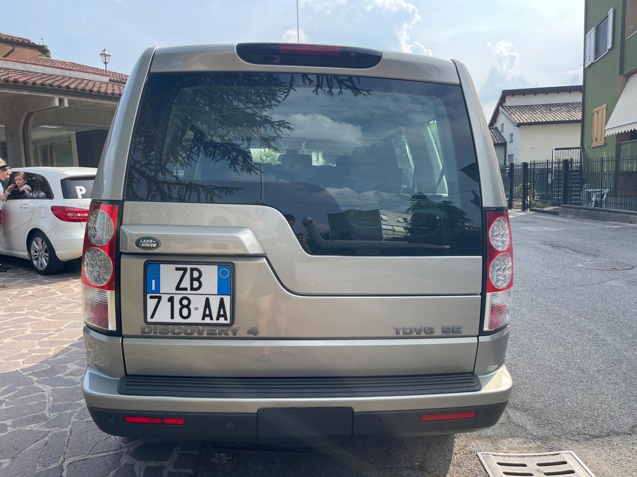 Land Rover Discovery 4 3.0 SDV6 245CV HSE