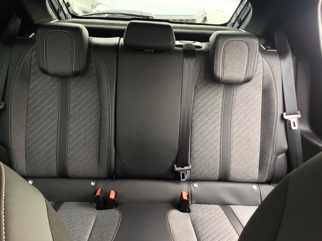 Peugeot 208 1.2 100cv 5p Allure